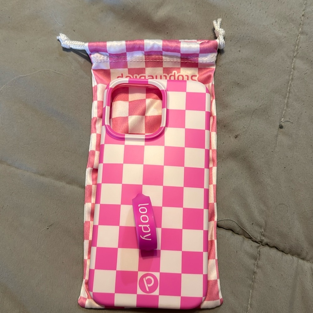 COPY - iPhone 15 Pro Max Loopy case (righty)